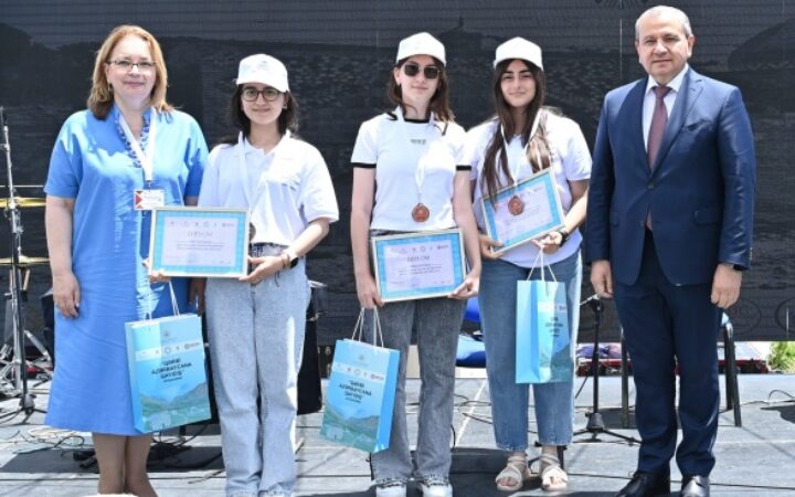 ADMİU-nun rektoru “Qərbi Azərbaycana qayıdış” festival-konqresində iştirak edib