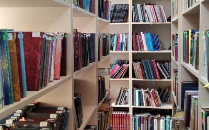 Kitabxana-İnformasiya Mərkəzinin fondu şəxsi kitab kolleksiyaları ilə zənginləşib